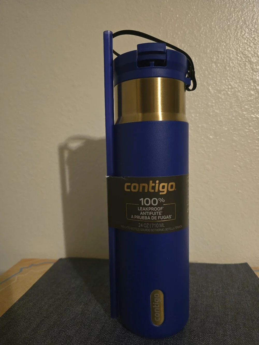 Contigo Blue and Gold 24OZ Insulated Leakproof Bottle